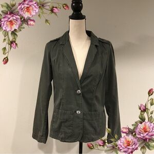 Olive color button down jacket‎
